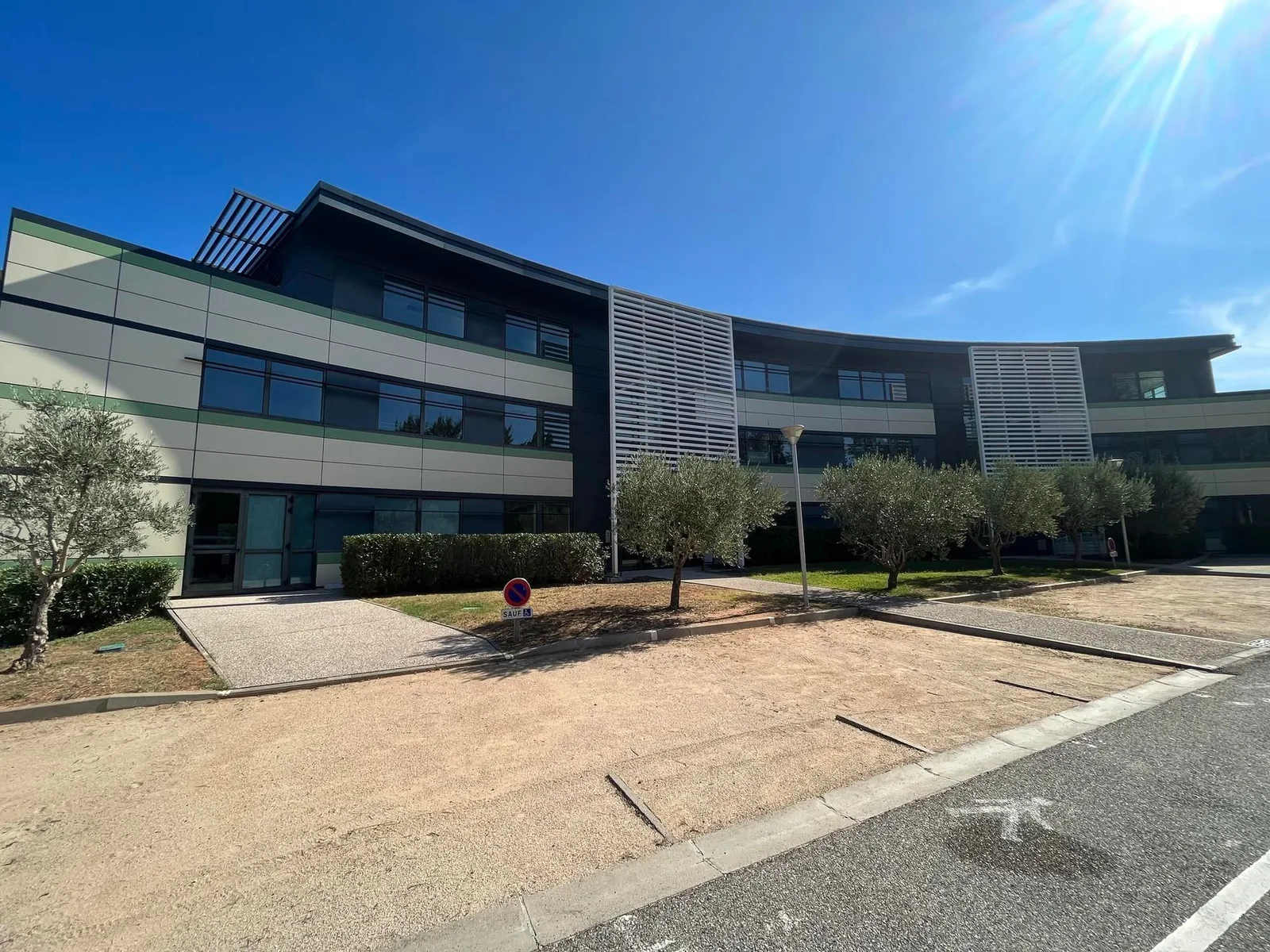 Bureaux & Co Aix en Provence Crossroad, Building facade, Aix-en-Provence