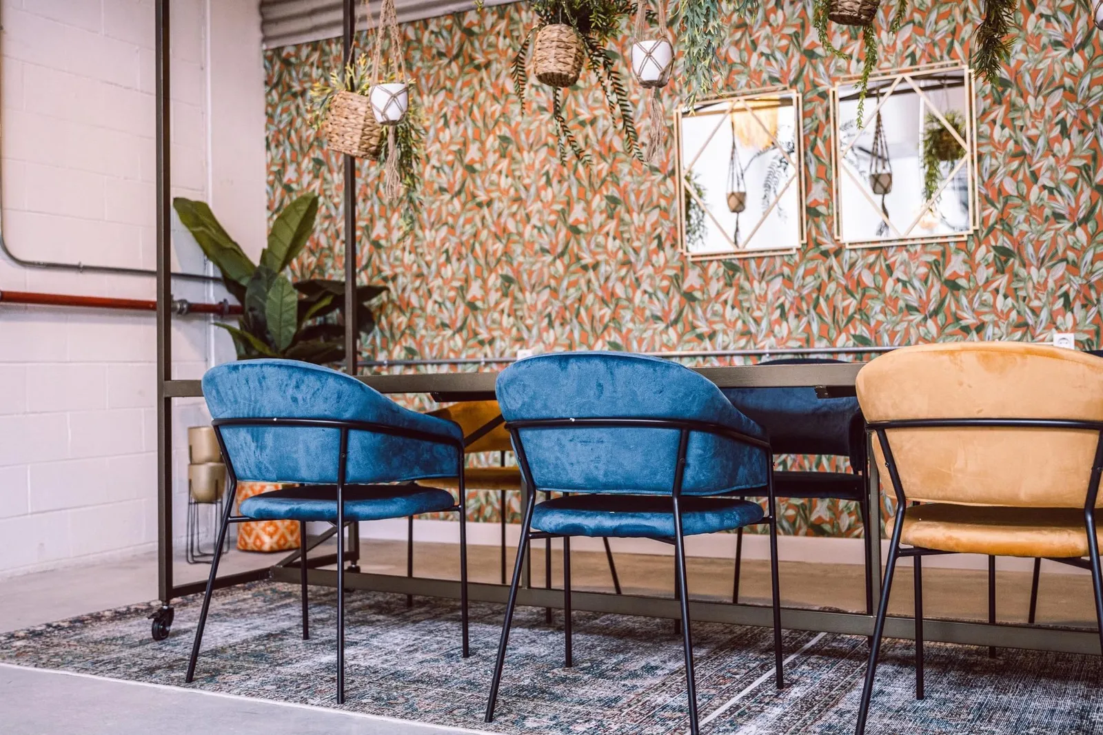 Bureaux & Co Girona, Meeting room for 6 people, Girona