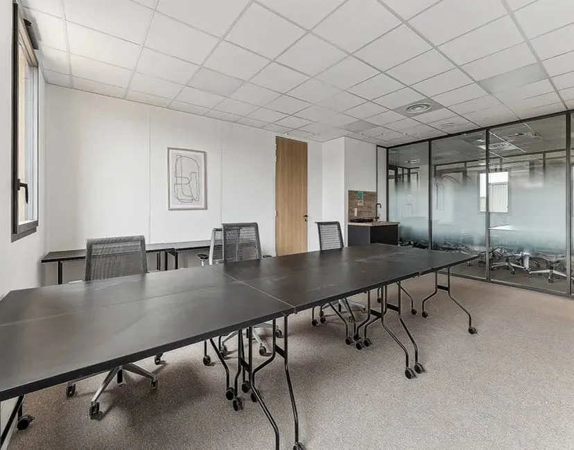 Buro Club Aix en provence Golf - Gare TGV, Salle de réunion 6 personnes, Aix-en-Provence