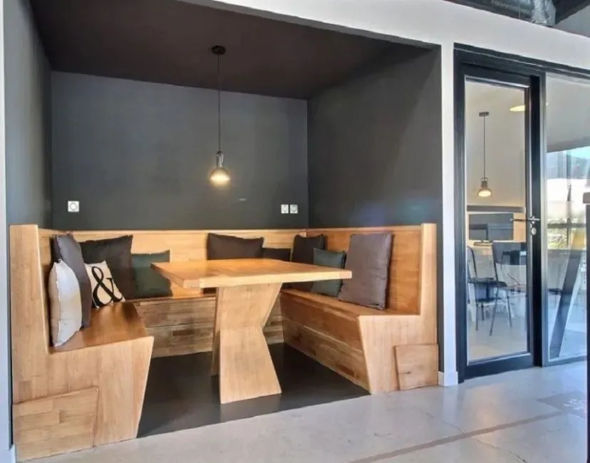 Buro Club Ajaccio, Lounge, Ajaccio