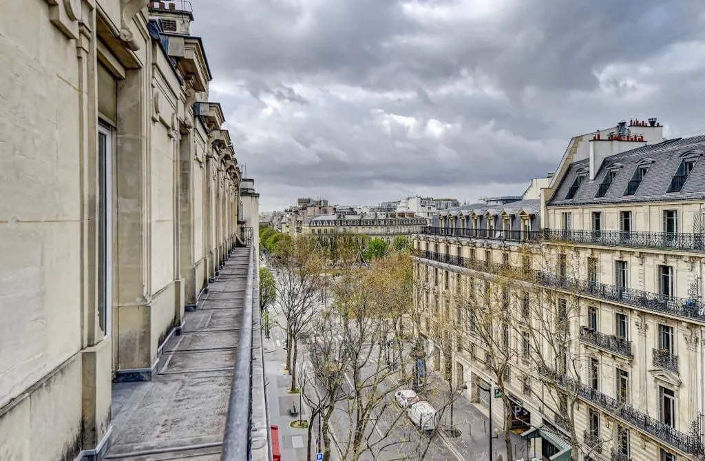 Buro Club Paris Champs-Elysées, Terrasse und Außenbereich, Paris 8e
