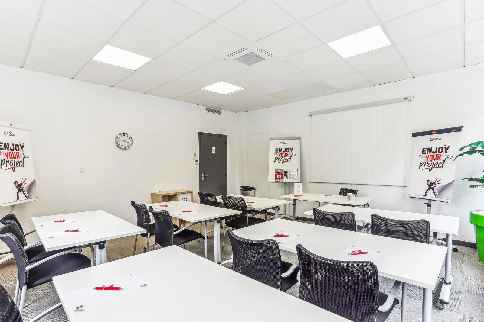 Buro Club Rennes, Salle de formation 12 personnes, Rennes