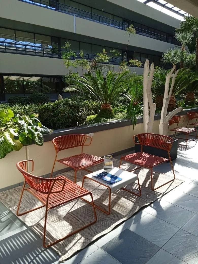 BURO Club Sophia Antipolis chez Drakkar, Terrasse und Außenbereich, Valbonne