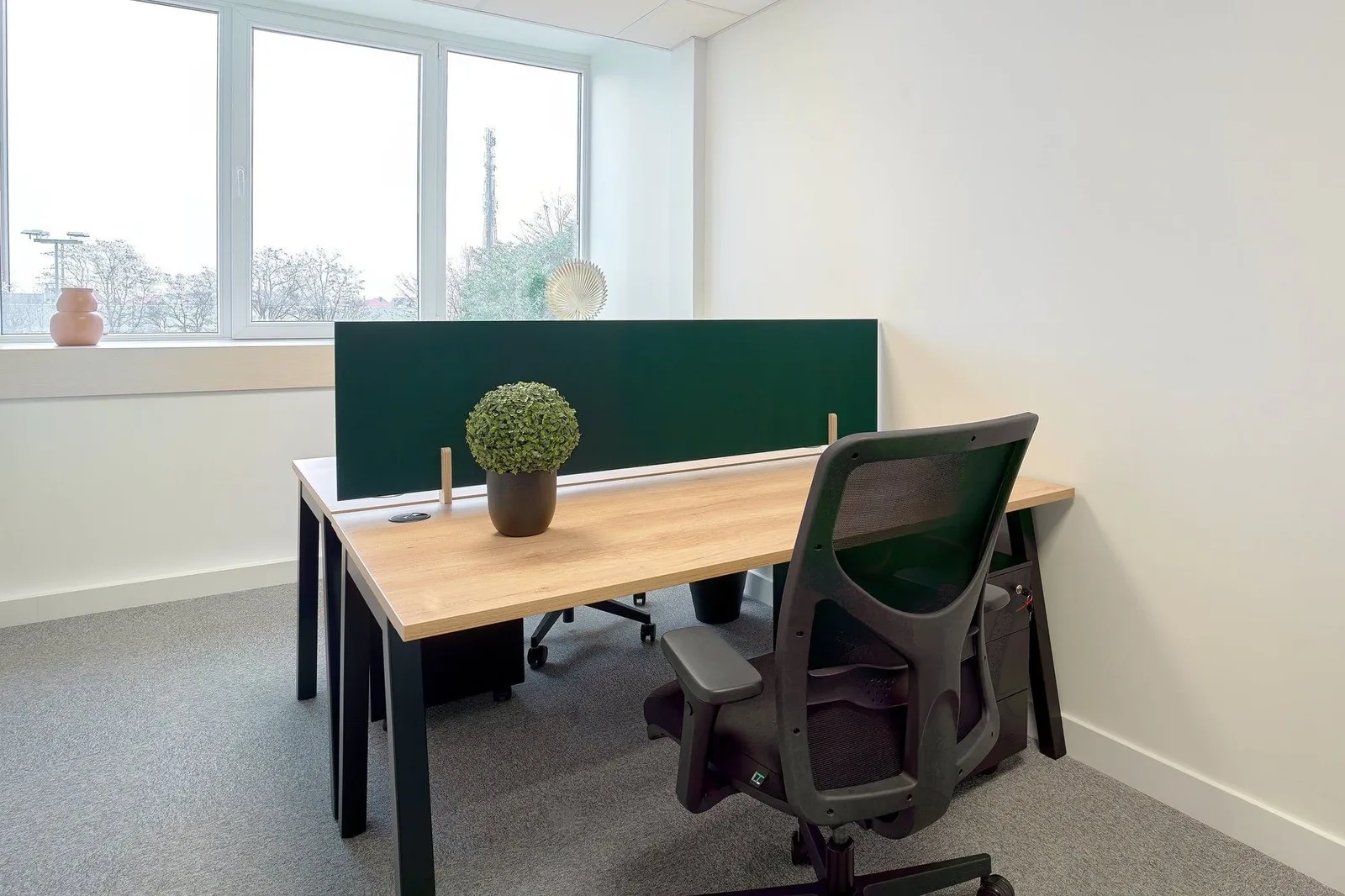 Buro Club Strasbourg - Mundolsheim, Private office, 2 desks, Mundolsheim
