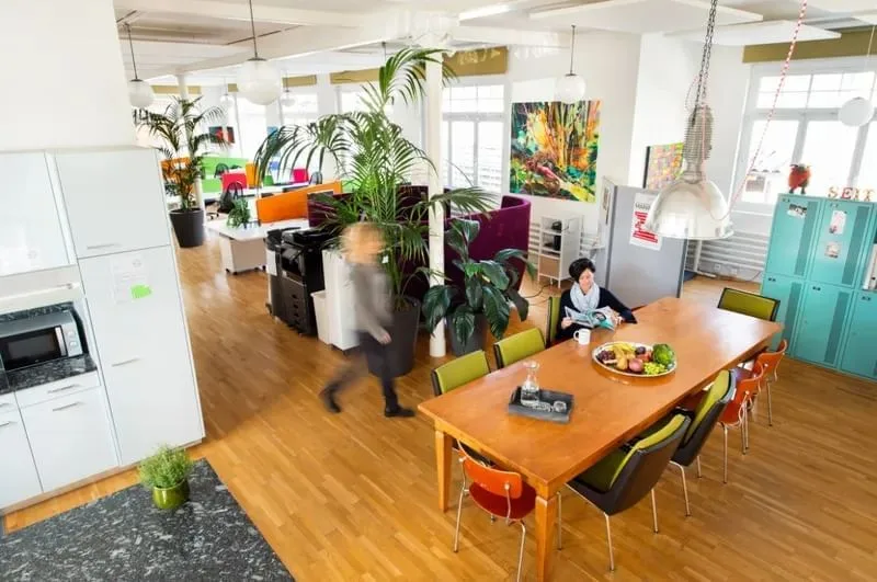 Büro Lokal, Kitchen, Wil