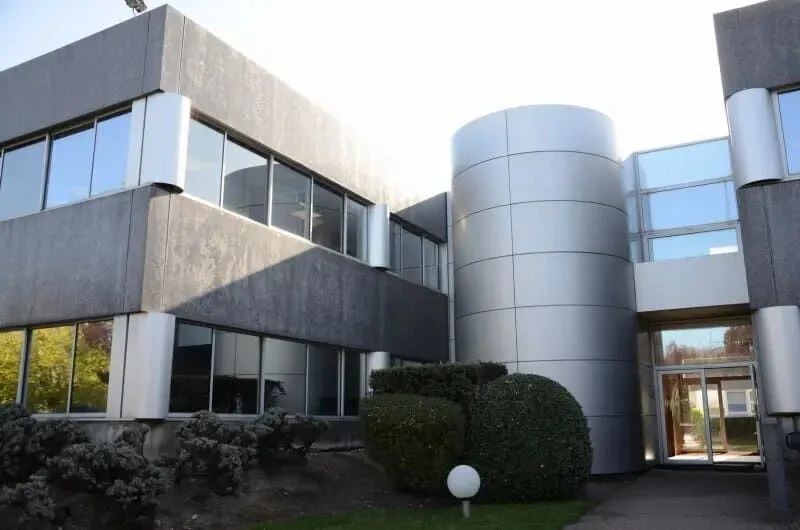 Burotel Marseille, Building facade, Marseille 8e