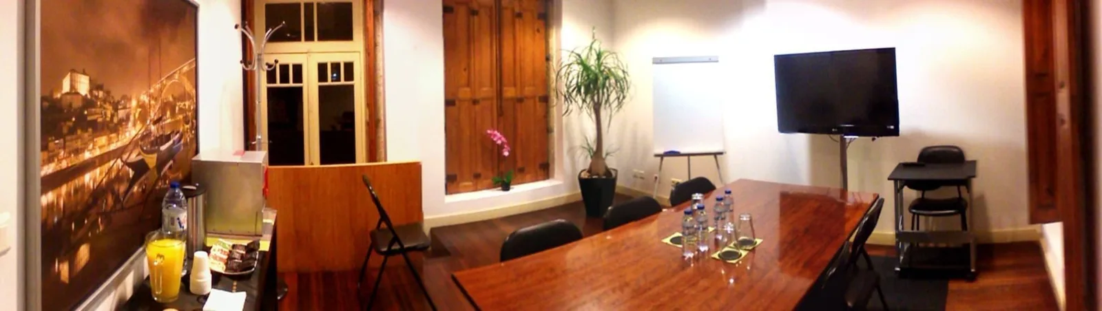 Business Center Brito Capelo, Meeting room for 6 people, Matosinhos