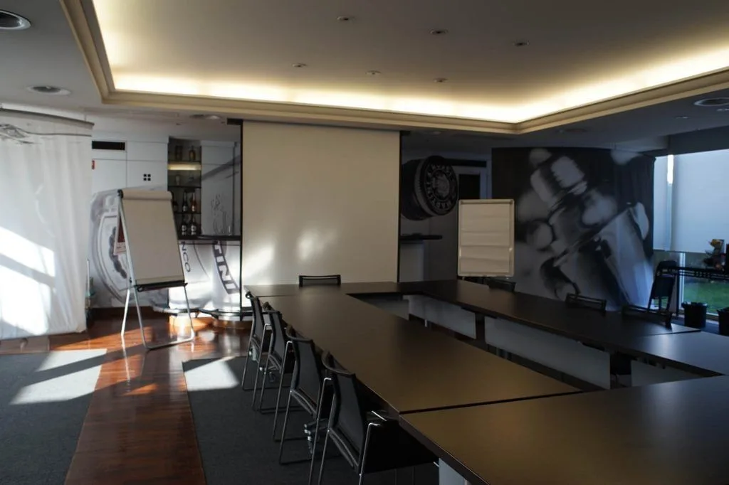 Business Center Geneva, Schulungsraum für 14 Personen, Meyrin