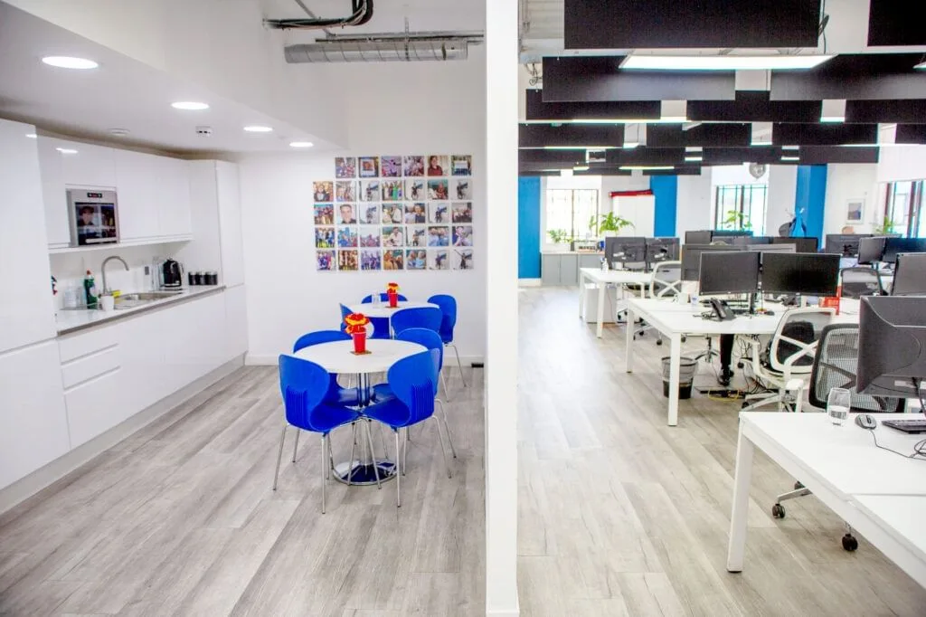 Business Cube - 17 Bevis Marks, Kitchen, London