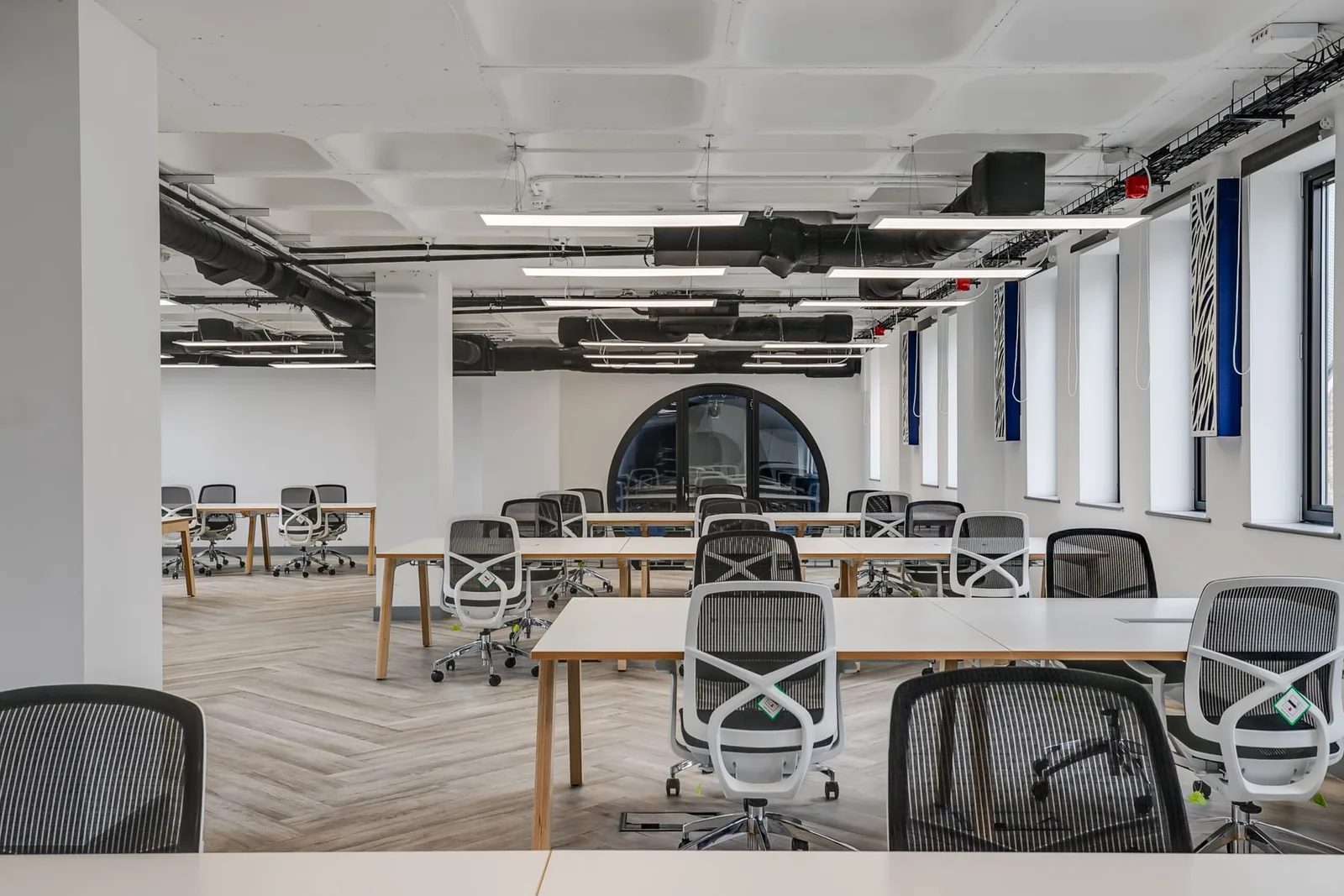 Business Cube - Grays Inn Road, Open-plan office, London