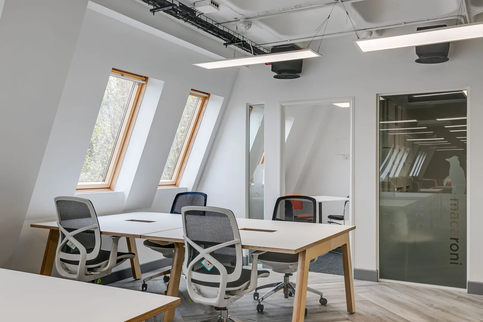 Business Cube - Grays Inn Road, Private office, 4 desks, London