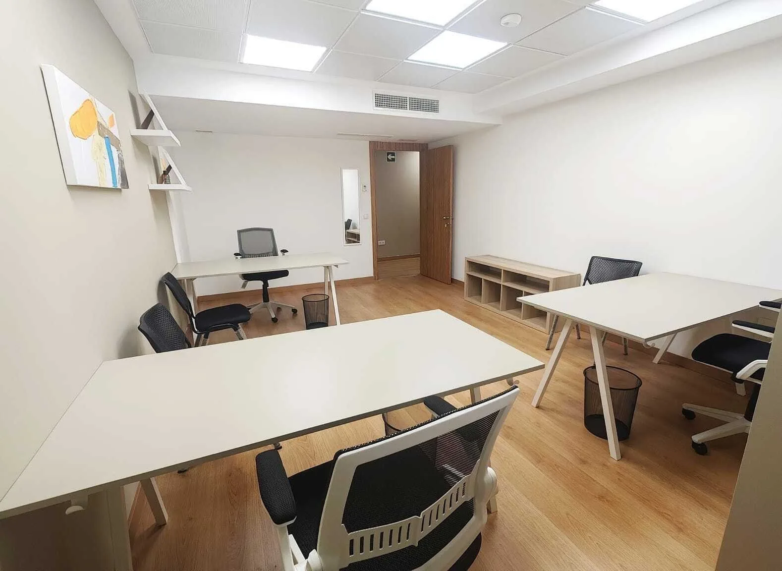 Business Rooms Valencia, Despacho privado con 3 puestos, Valencia