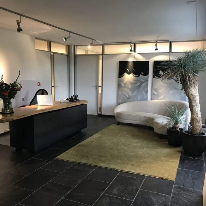 Busken Beheer, Receptie, Ouderkerk aan de Amstel