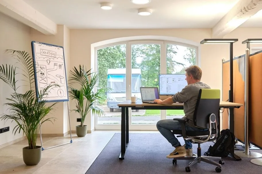 Calle3 Coworking Space, Private office, 2 desks, Heek