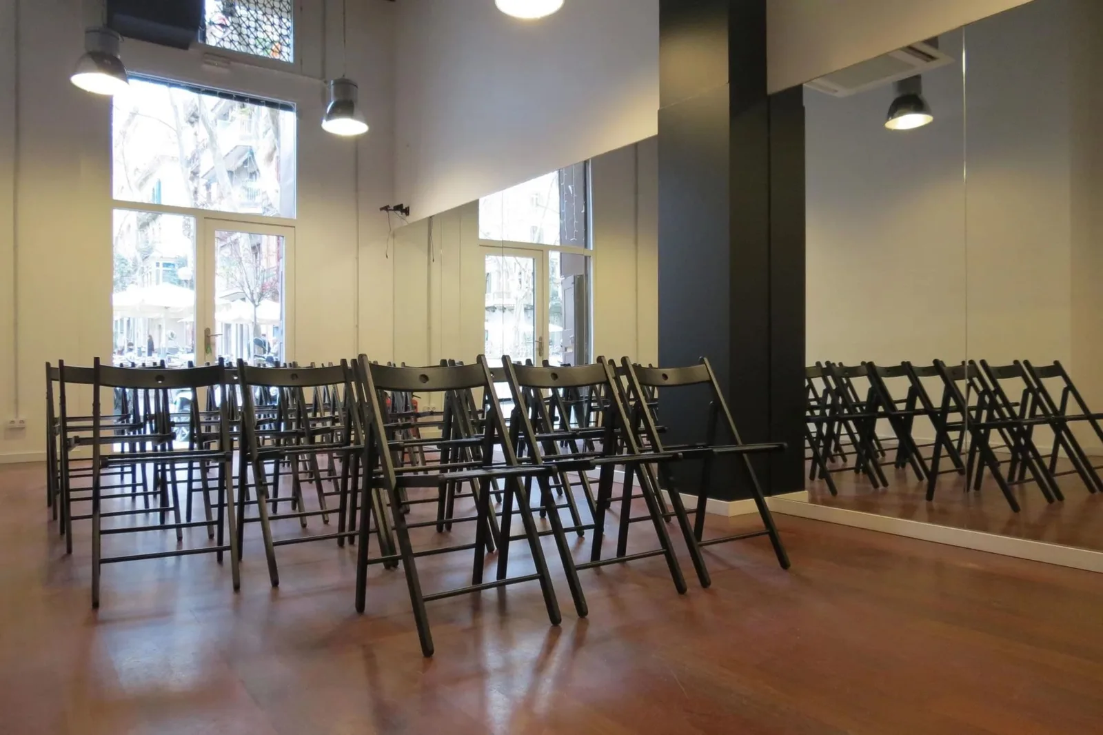 Caltip Coworking, Sala de formação para 24 pessoas, Barcelona