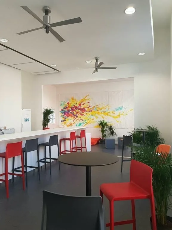 La Cantine Toulouse, Cafeteria, Toulouse