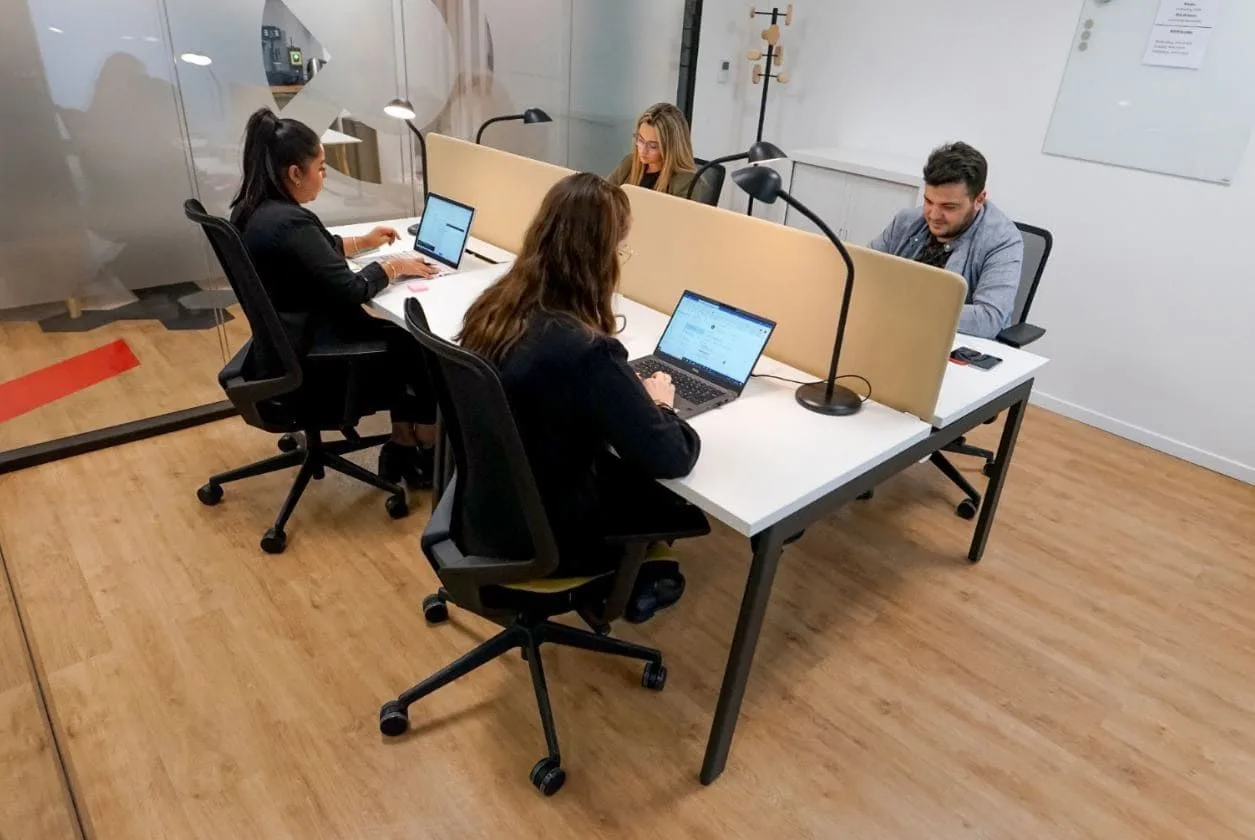 Cap Cowork Nimes, Private office, 4 desks, Nîmes