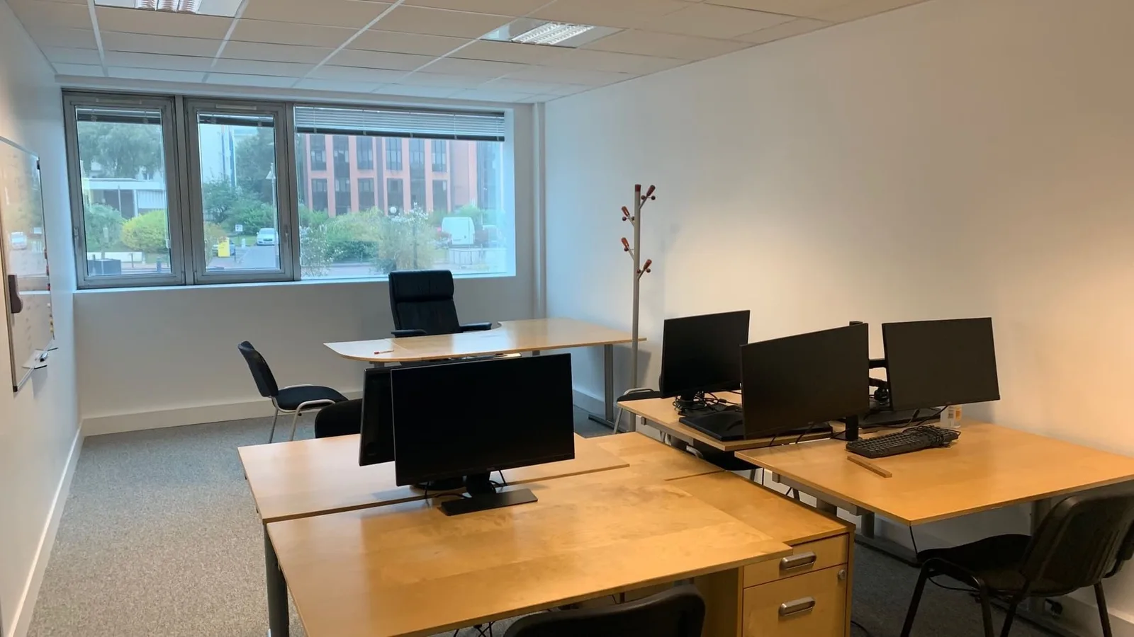 CAPEC coworking, Private office, 5 desks, Franconville