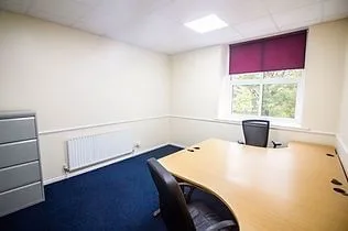 Carr Mills Business Centre, Bureau privatif 2 postes, Batley