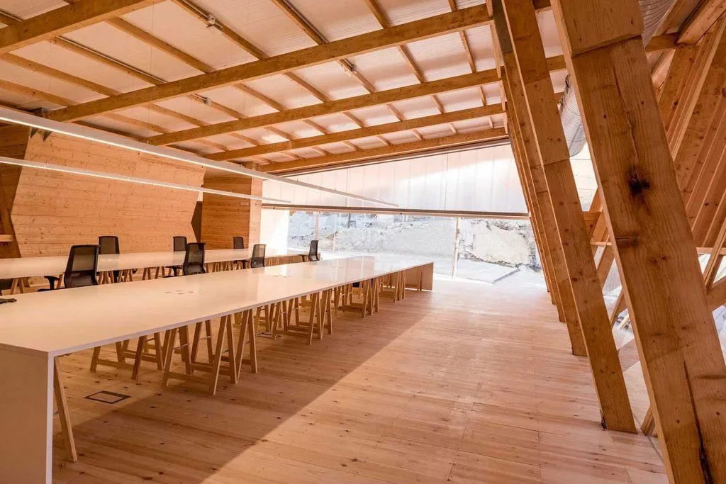 La Casa De Fusta, Open-plan office, Lleida