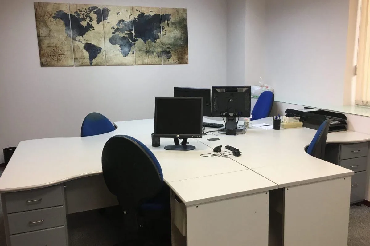 Cenit Center, Private office, 4 desks, Gasteiz