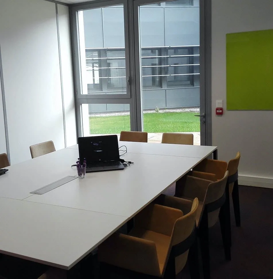 Centre d'Affaires DMCI, Besprechungsraum für 8 Personen, Lyon 9e