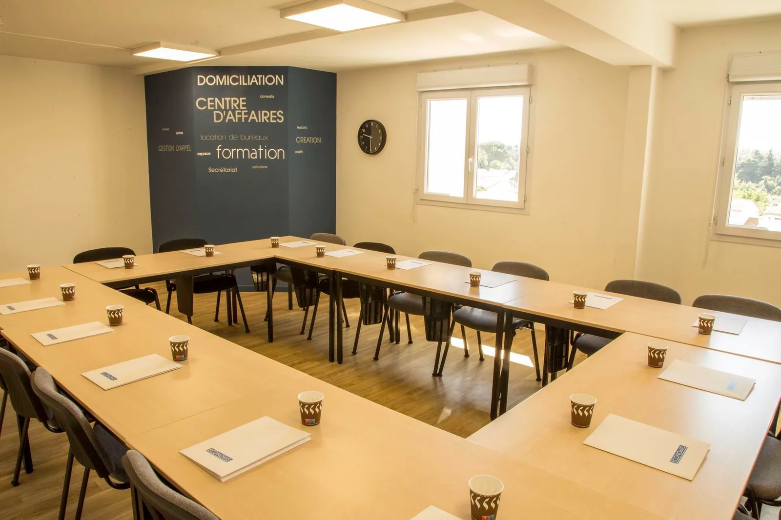 Centre d'affaires Economis, Besprechungsraum für 16 Personen, Avignon