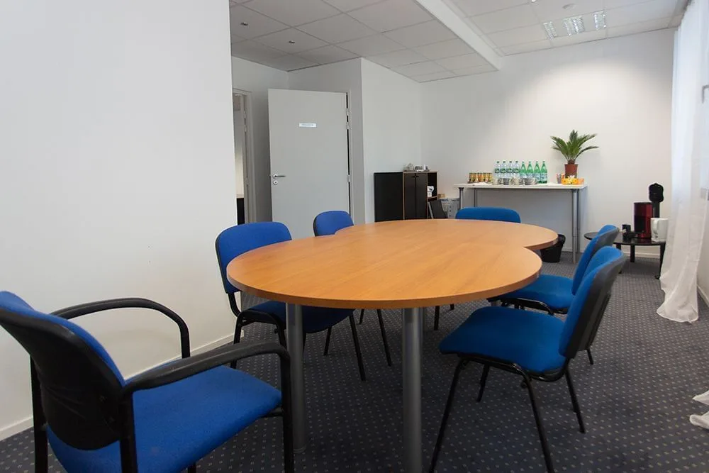 Centre d'affaires Siam, Besprechungsraum für 6 Personen, Brest