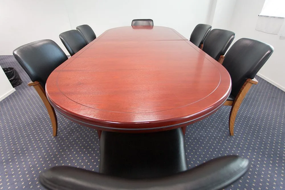 Centre d'affaires Siam, Besprechungsraum für 8 Personen, Brest