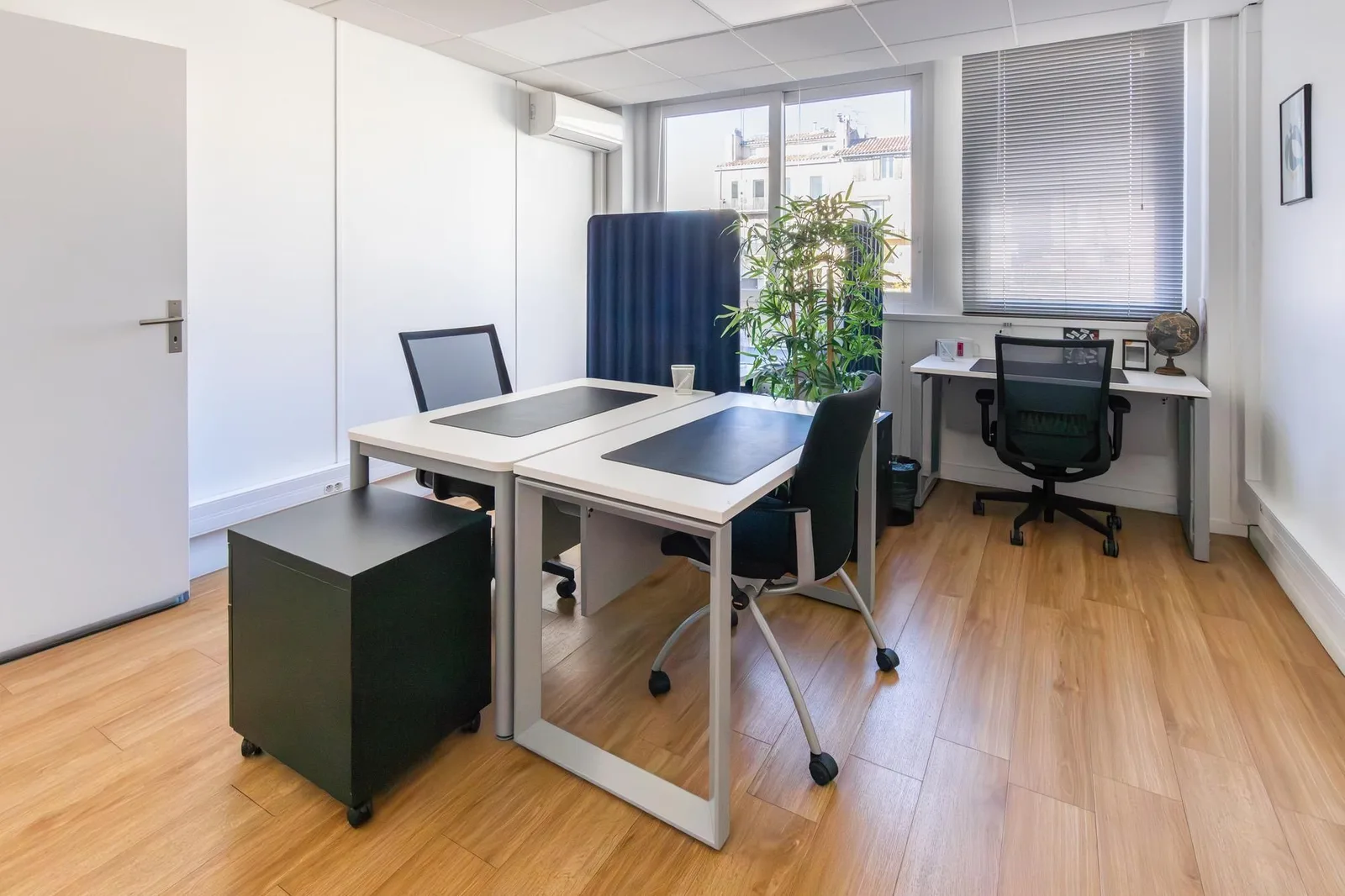 Centre Atlas, Bureau privatif 3 postes, Marseille 6e
