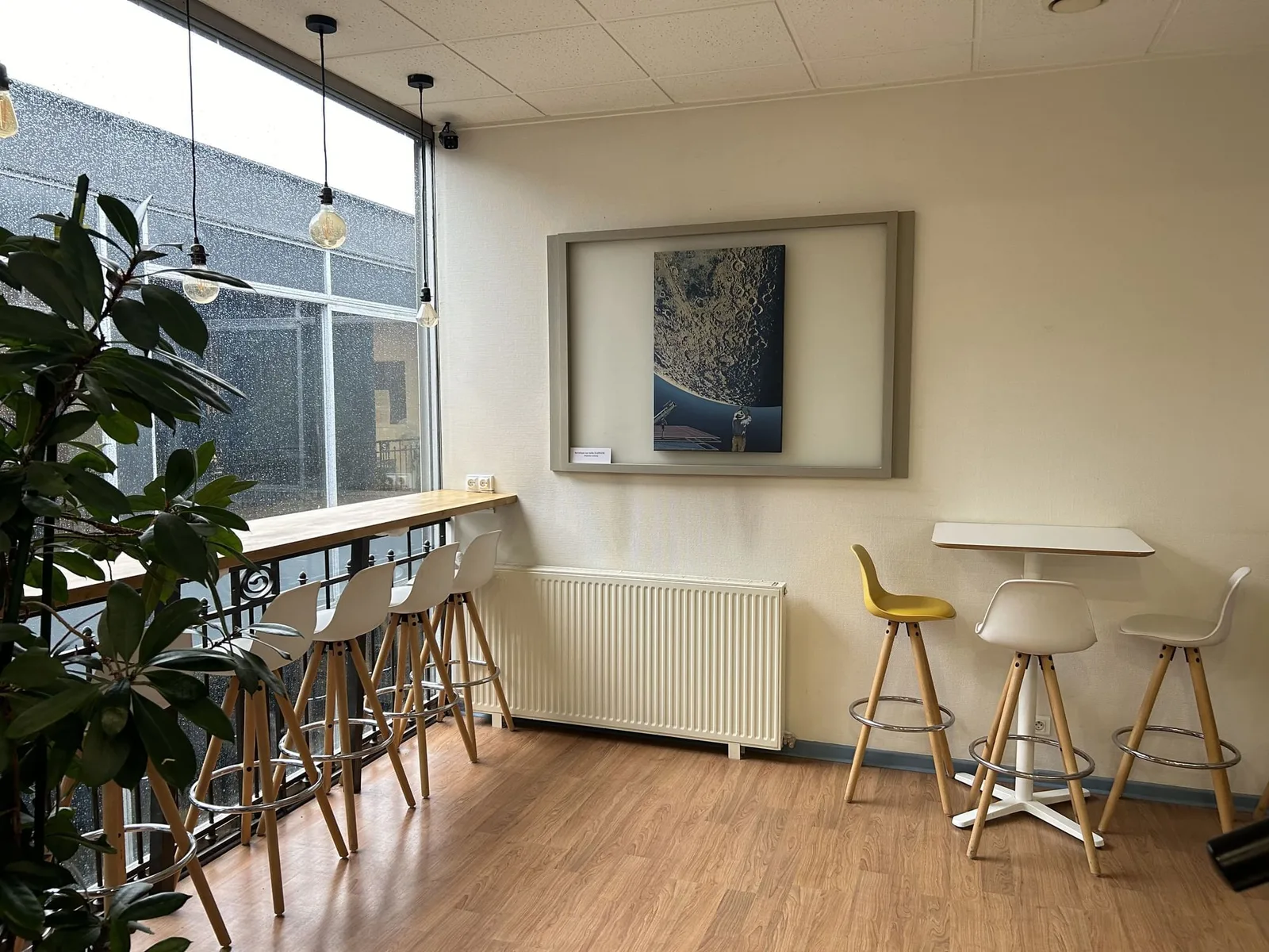 Centre Tolède			, Kantine, Lille