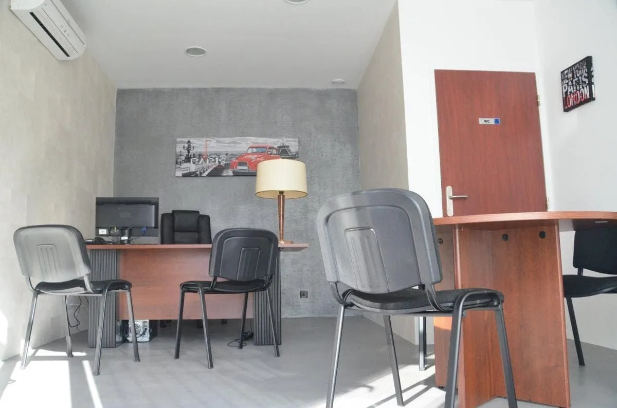 Centres D'affaires Tourneloup, Private office, 1 desk, Mâcon