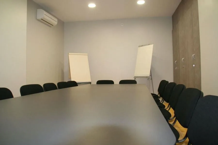 Centres D'affaires Tourneloup, Meeting room for 14 people, Mâcon