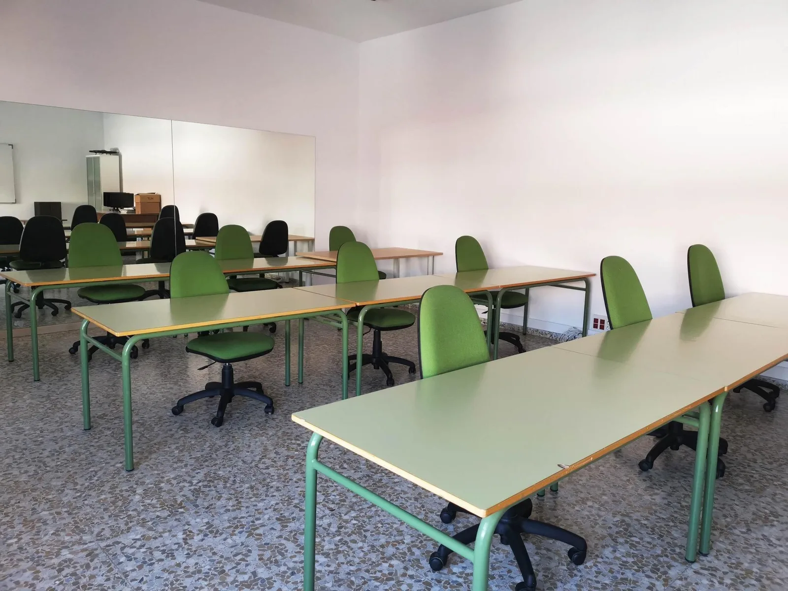 Centro De Coworking Elpatio, Salle de formation 12 personnes, Cordoba