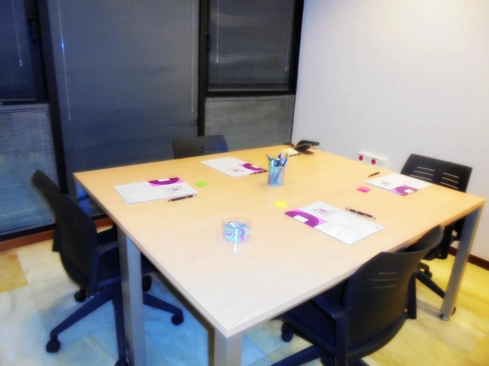 Centro De Negocios Área, Sala de reuniões para 4 pessoas, Santiago de Compostela