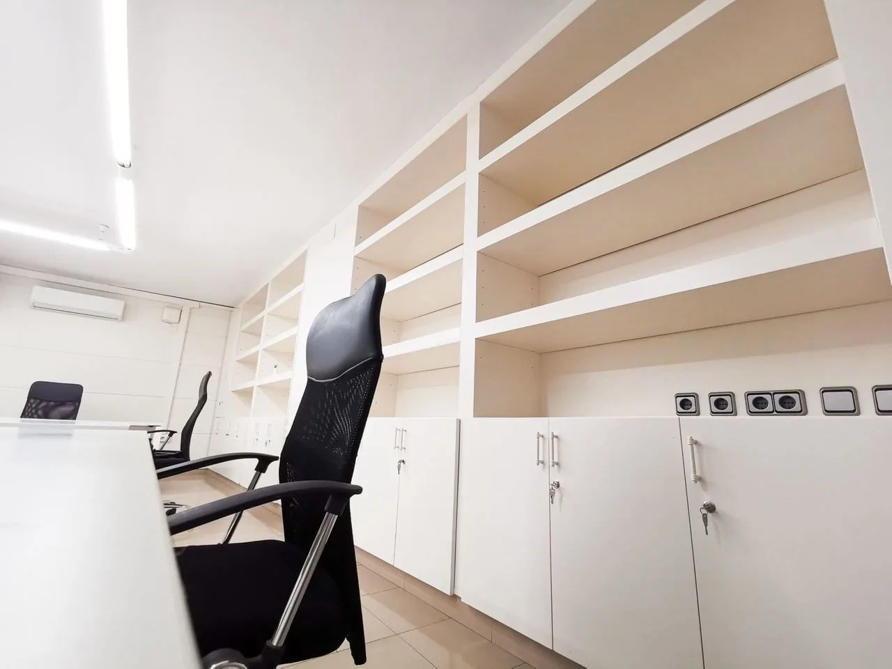 Centro De Negocios Ofalia 22, Private office, 2 desks, Almeria