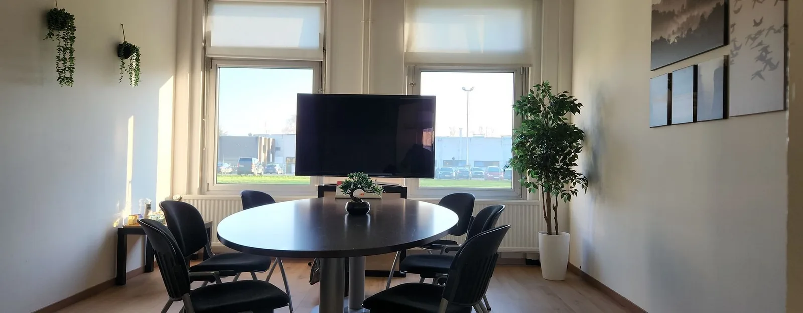 Ceres Group Business Center, Meeting room for 6 people, Charleroi