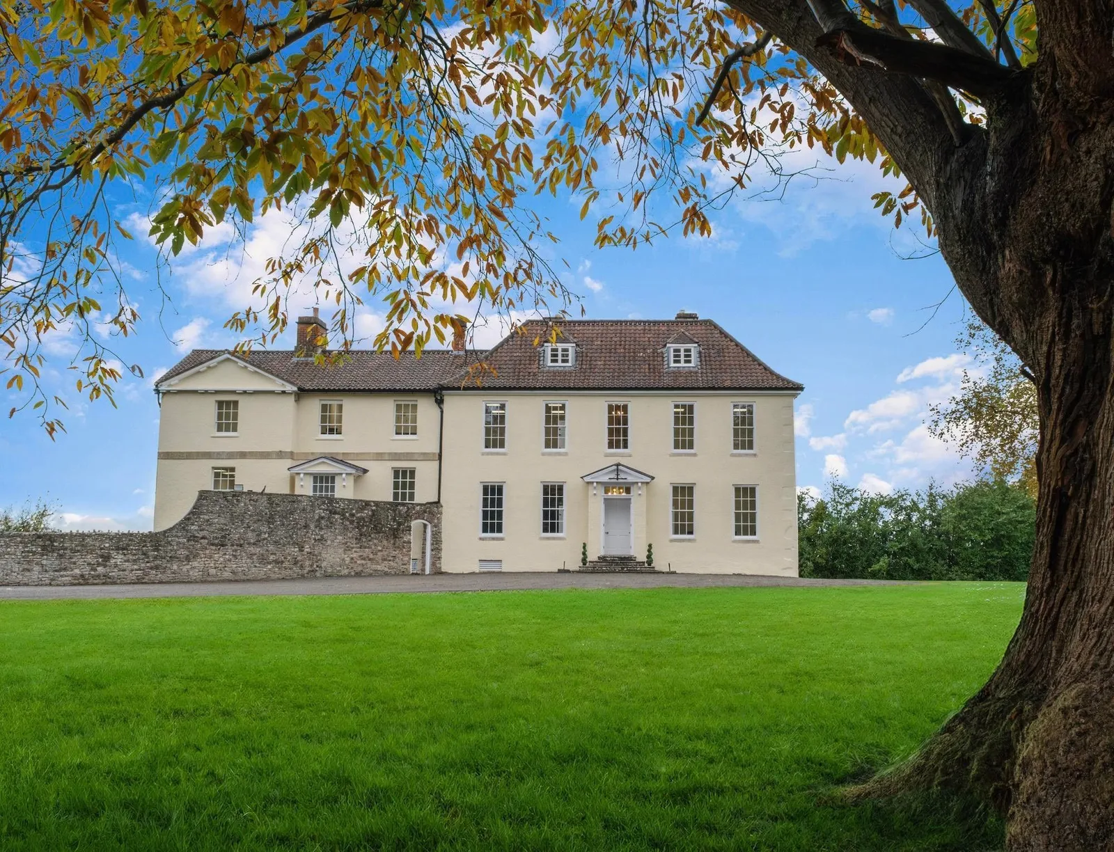 Chadwick - Tortworth House Business Centre - Gloucestershire, Building facade, Wotton-under-Edge