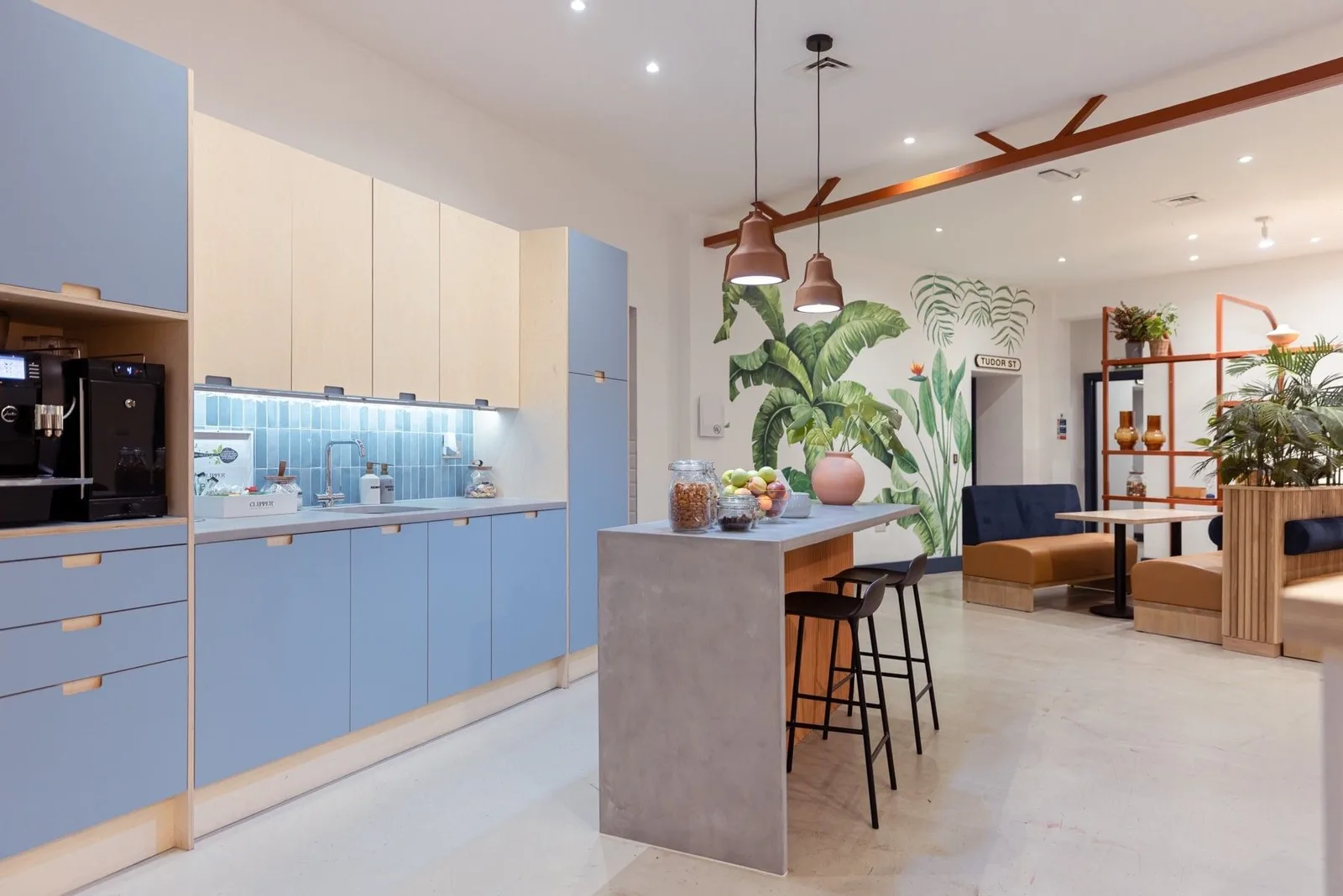 Chadwick - Wellington House W2 Business Centre - Cardiff, Kitchen, Wales