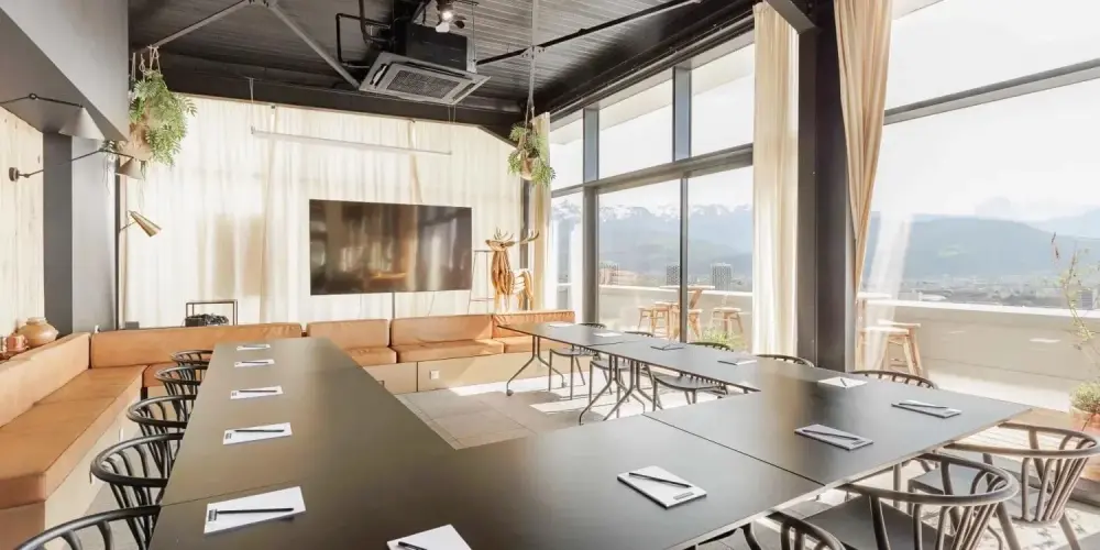 The Babel Community Grenoble, Le Chalet, Grenoble