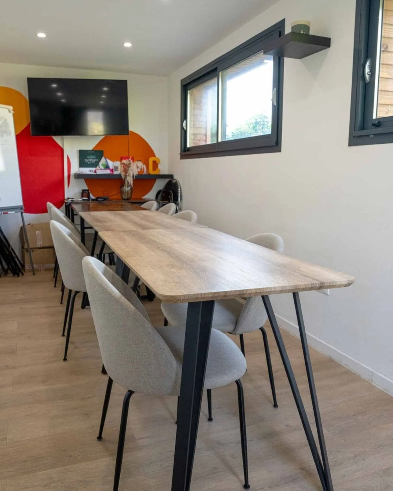 Chez Louise Coworking, Meeting room for 8 people, Lançon-Provence