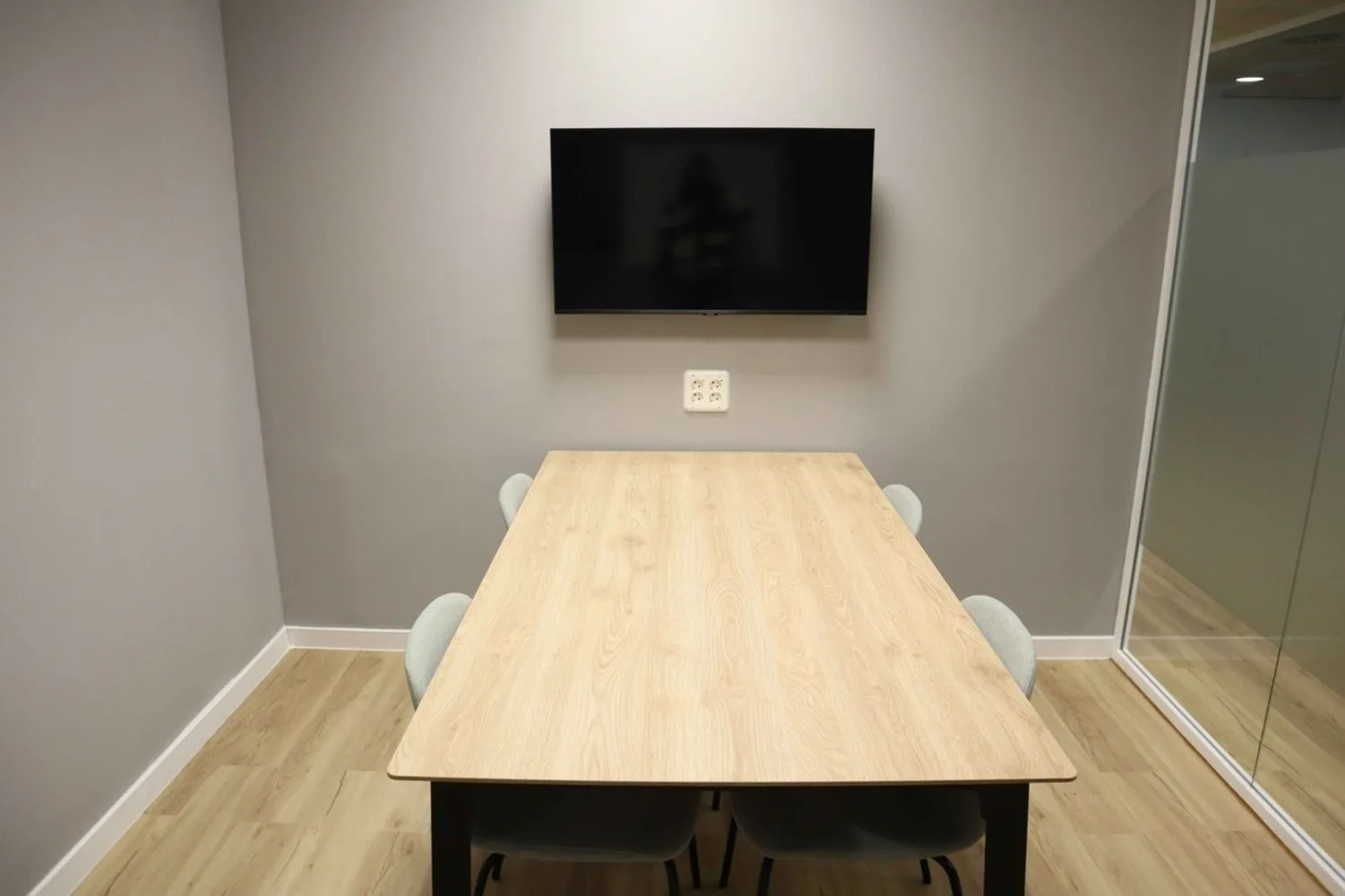 Cink Coworking Manoteras, Sala de reuniones para 4 personas, Madrid