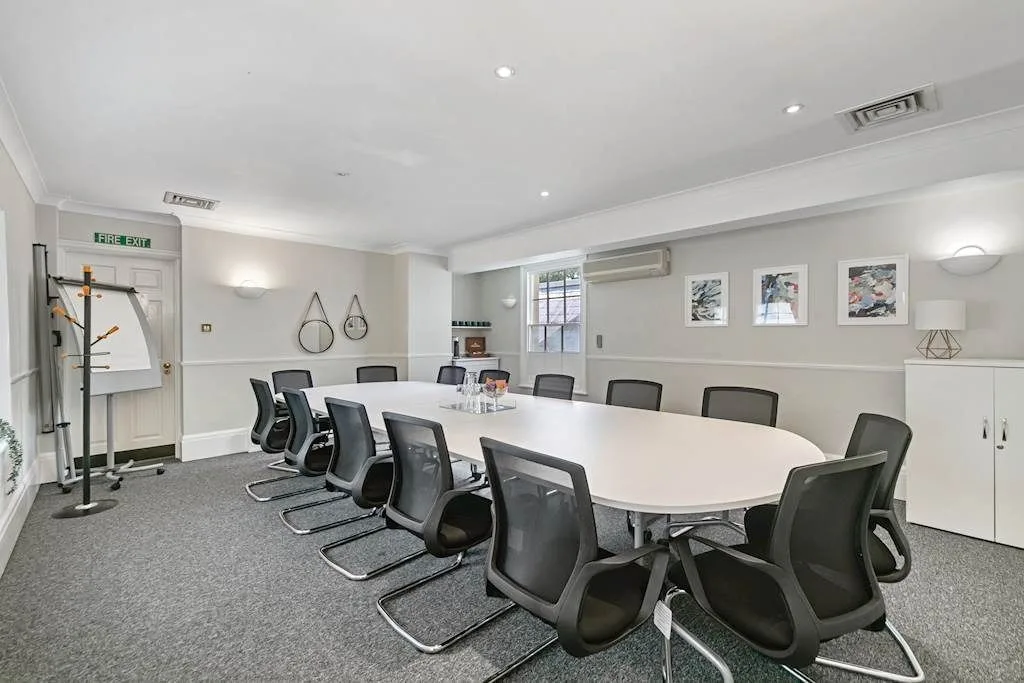 Citibase Reading, Meeting room for 14 people, Reading