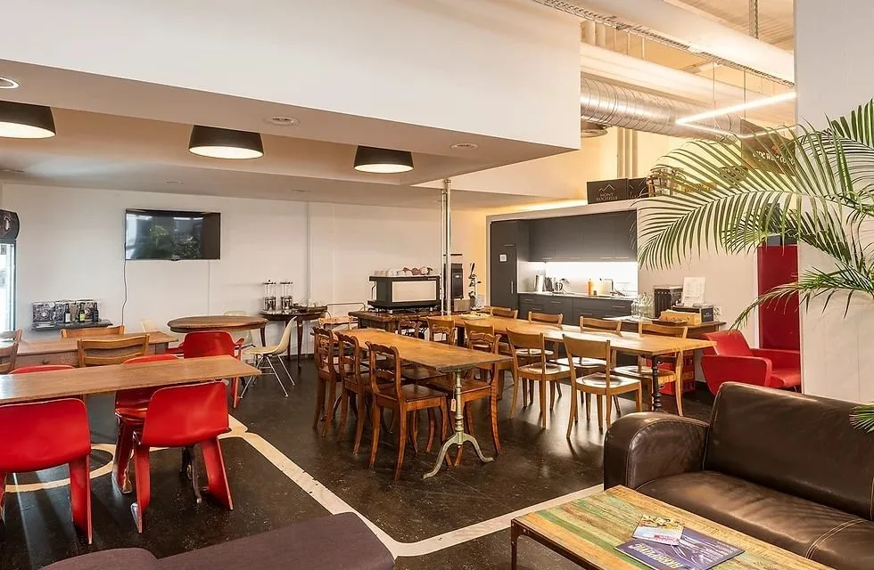 Citizen Space Zurich, Cafeteria, Zurich