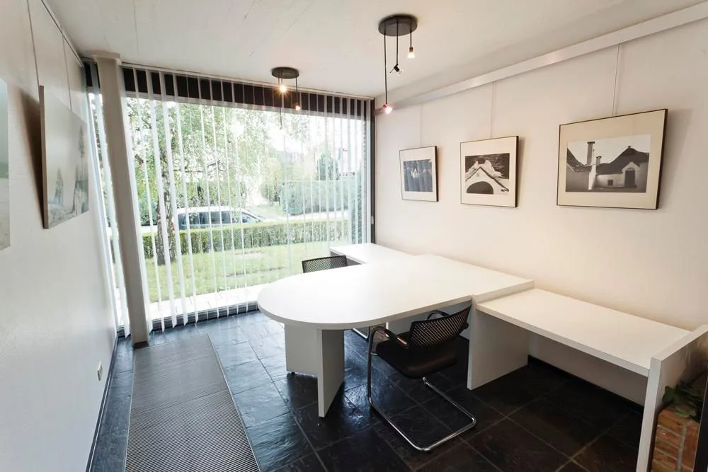Claerhout 96 Office Centre, Private office, 2 desks, Ghent