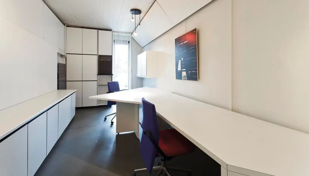 Claerhout 96 Office Centre, Private office, 2 desks, Ghent