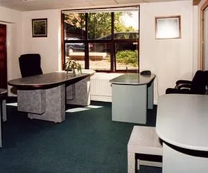 Claremont House Windsor, Bureau privatif 2 postes, Windsor