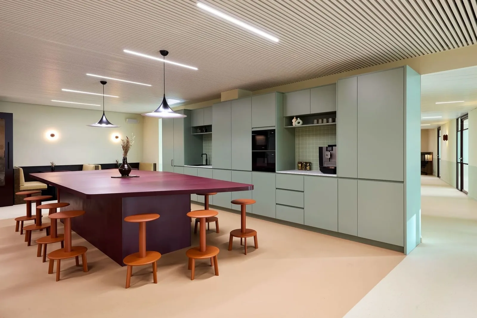 Clockwise by The Louise, Kitchen, Brussels