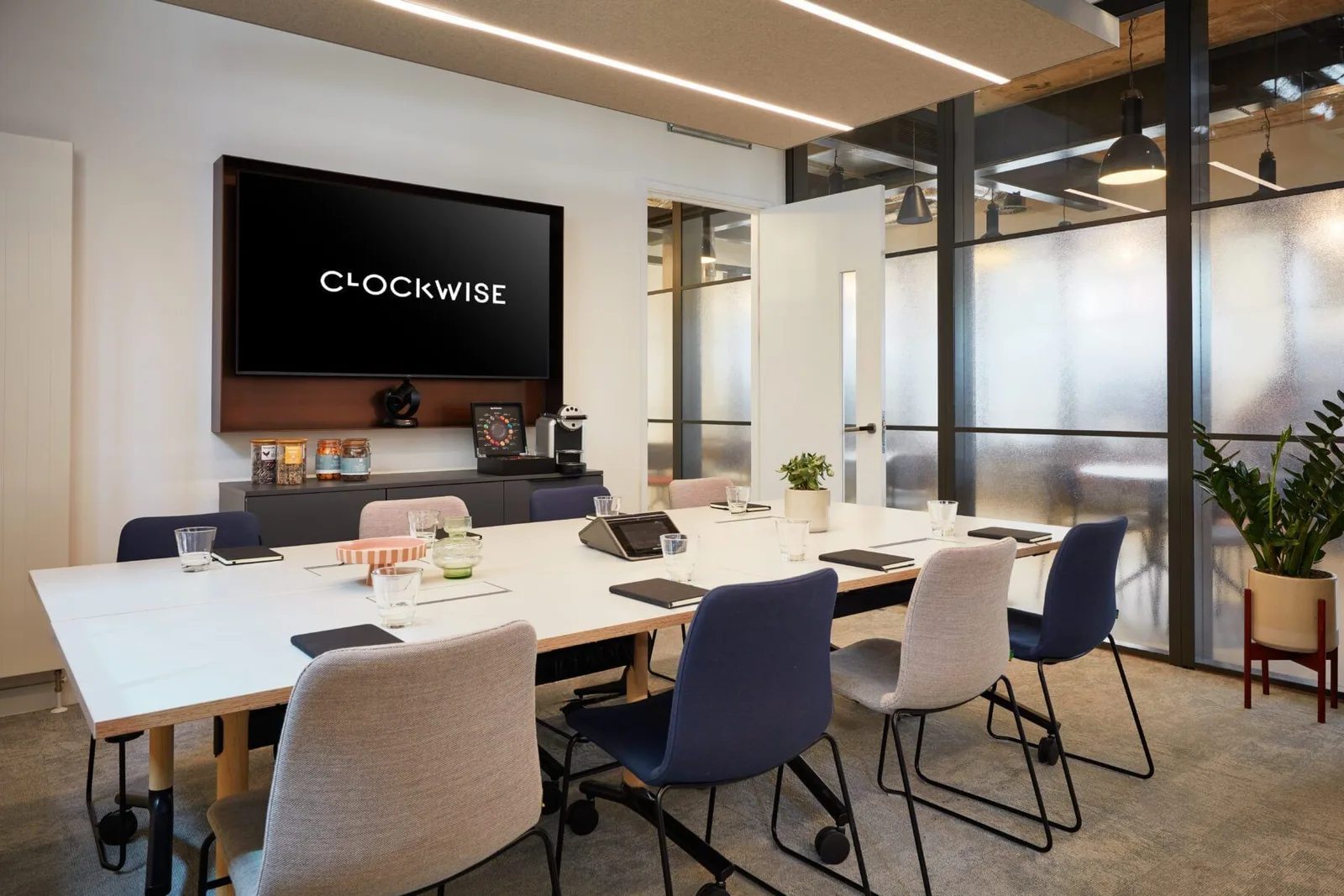 Clockwise Generator Building, Bristol, Meeting room for 8 people, Bristol
