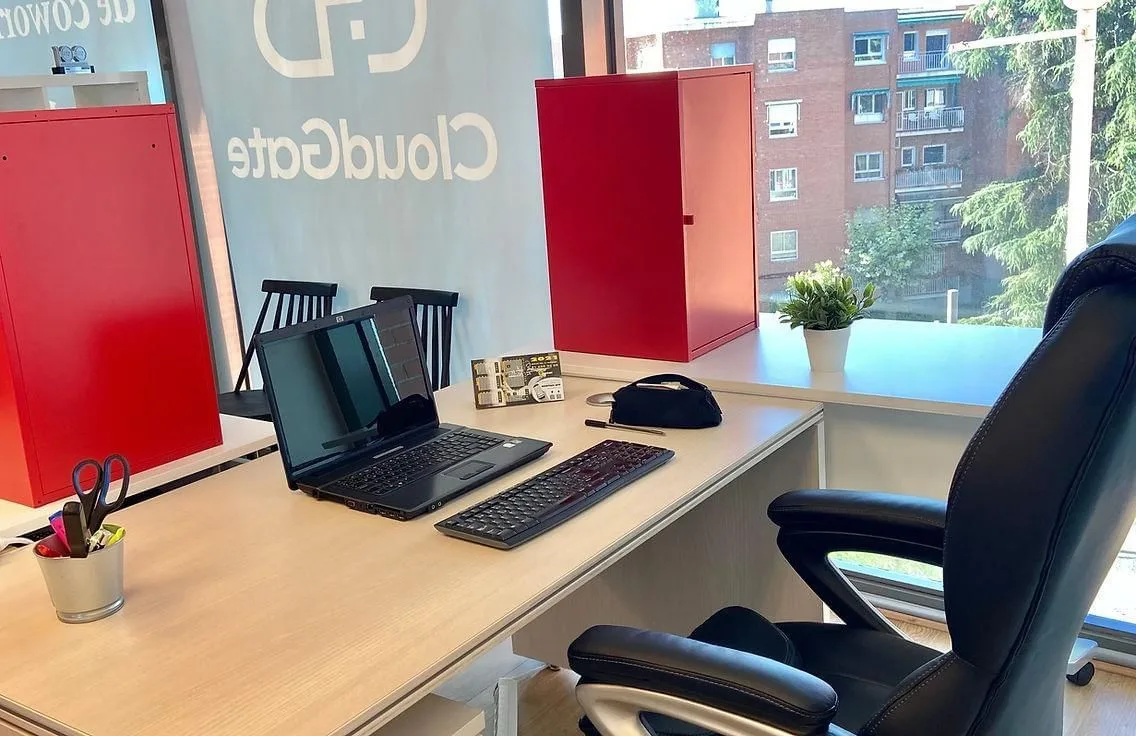 Cloudgate, Private office, 2 desks, Alcobendas